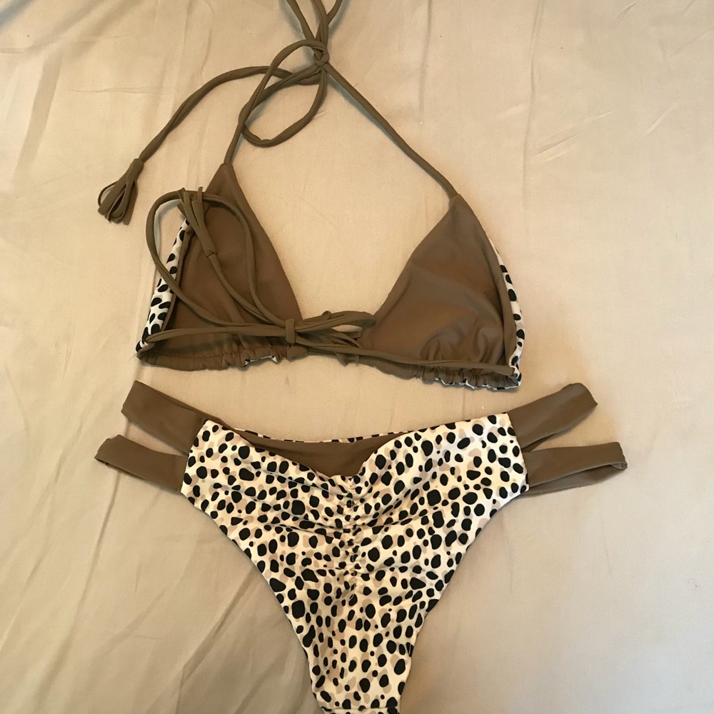 Reversible bikini - Picture 2 of 4